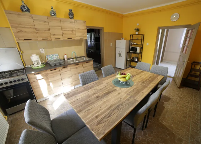 Ananász Apartman - Fónagy Apartmanok és Grill Műhely