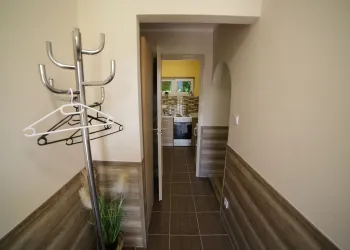 Földszinti apartman - Fónagy Apartmanok és Grill Műhely